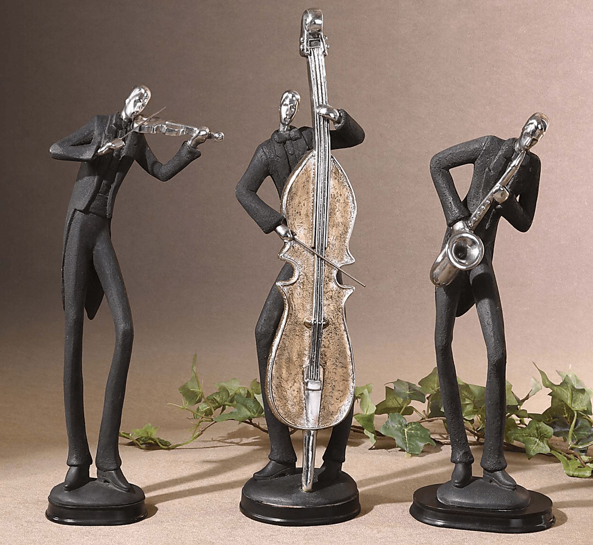 Merwina Black Figurine, Set of 3 - Image 2
