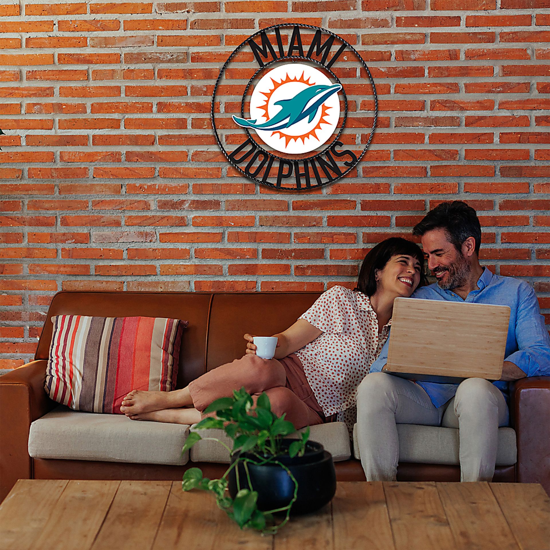 Miami Dolphins Wall Decor - Image 3
