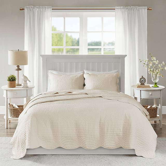 Midean Cream 3 Pc King Coverlet Set - Thumbnail - Image 1