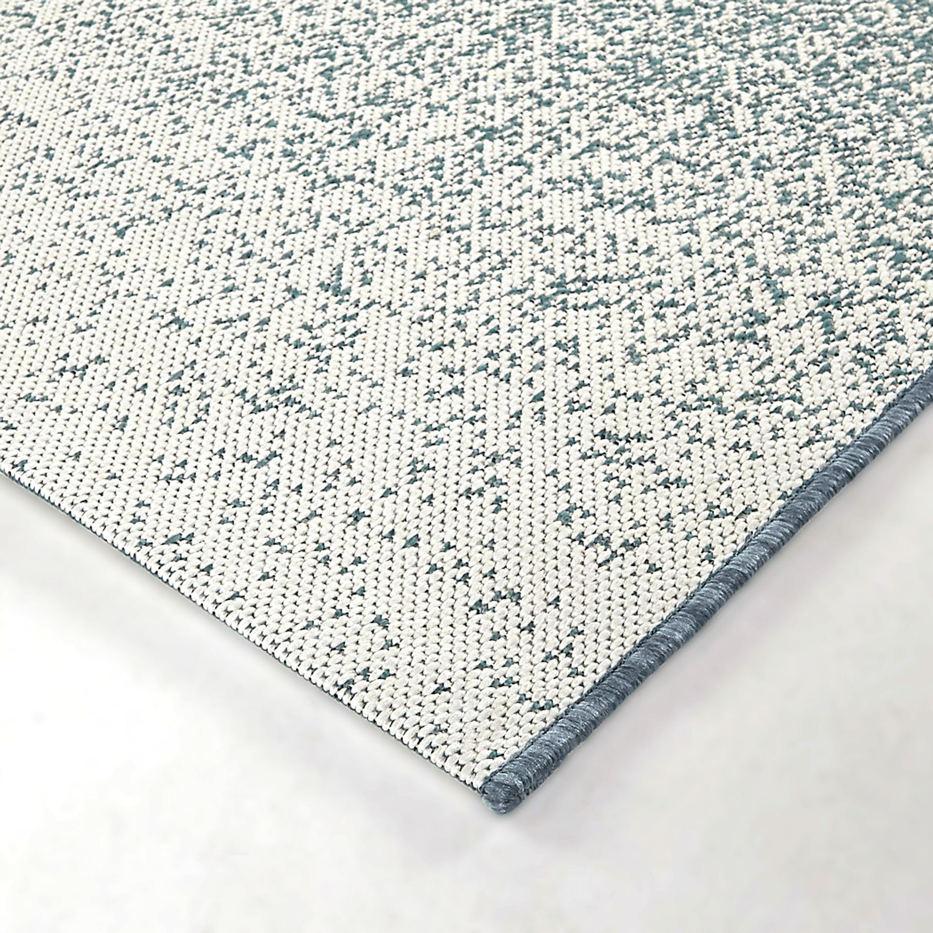 Midnight Fade Blue 5'3 x 7' Indoor/Outdoor Rug - Image 2