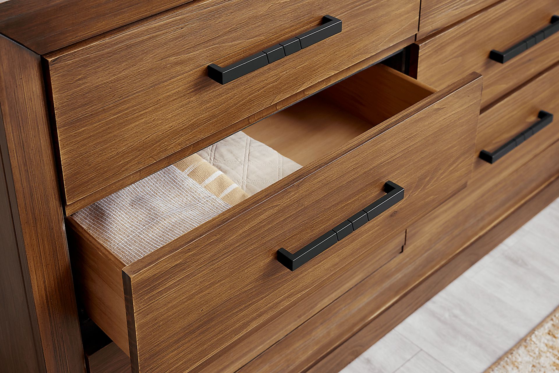Midnight Jewel Honey Dresser - Image 4