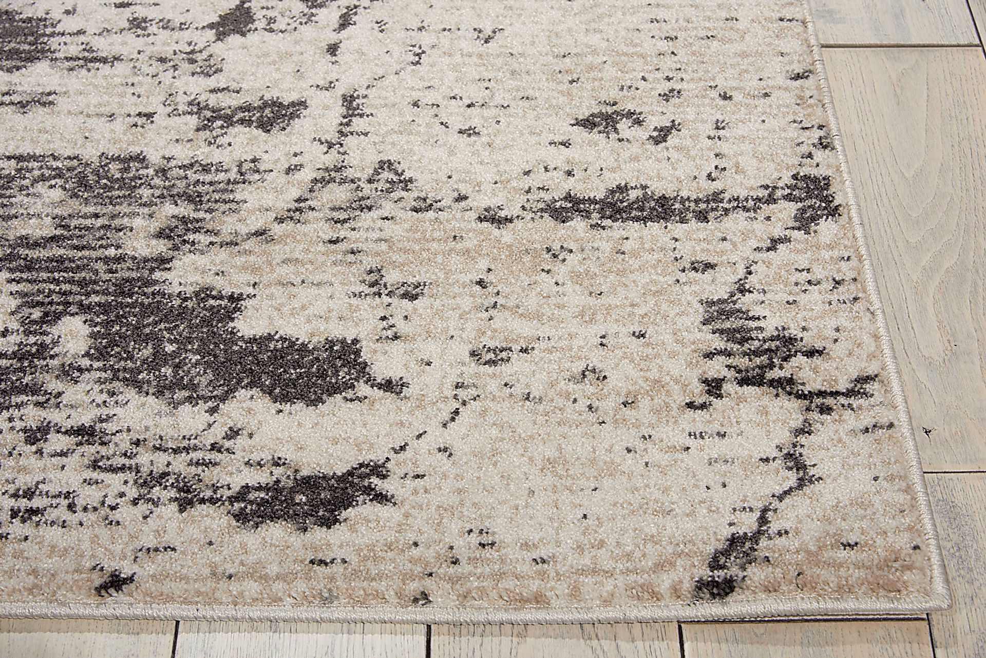 Midnight Storm Ivory 5'3 x 7'3 Rug - Image 2