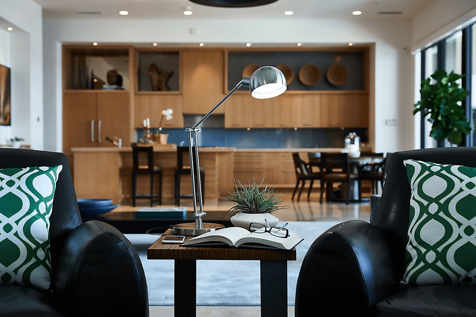 Milan Lane Nickel Lamp - Image 4