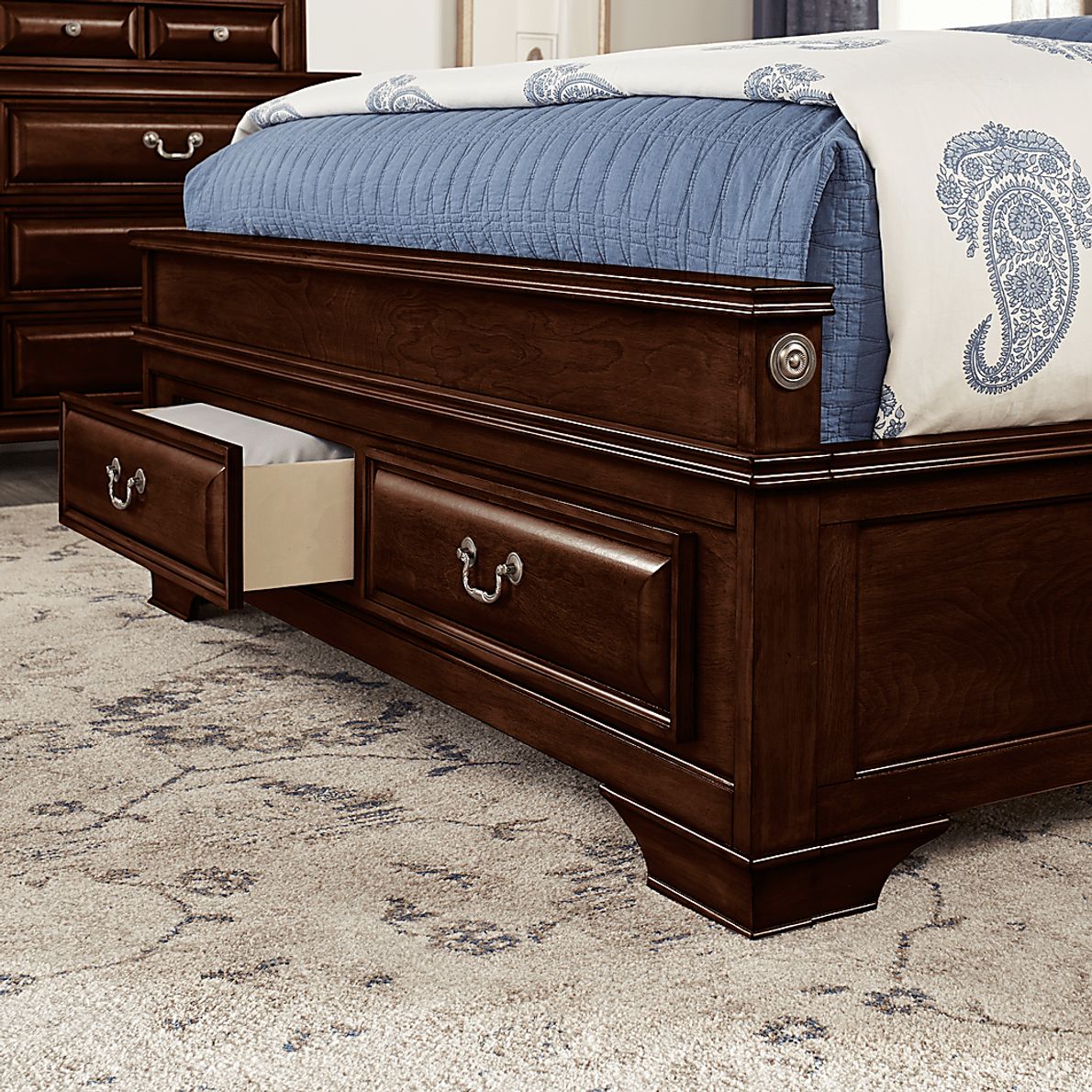 Mill Valley II Brown Cherry 5 Pc Queen Sleigh Bedroom with Storage