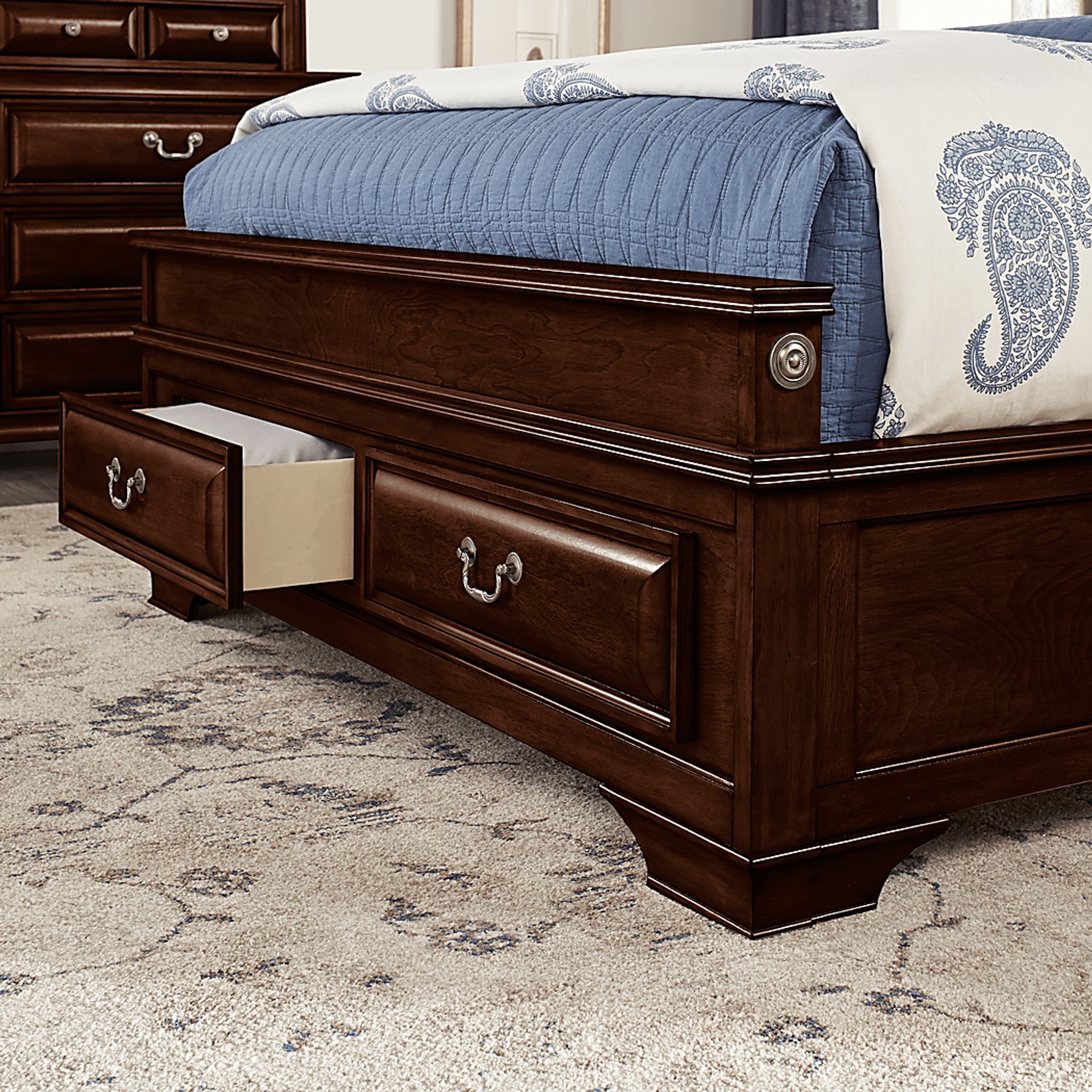 Mill Valley II Cherry 5 Pc Queen Sleigh Bedroom with Storage - Image 4