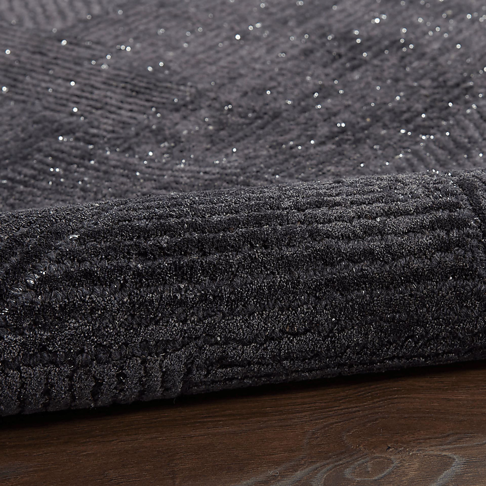 Millsboro Black 5'3 x 7'3 Rug - Image 2
