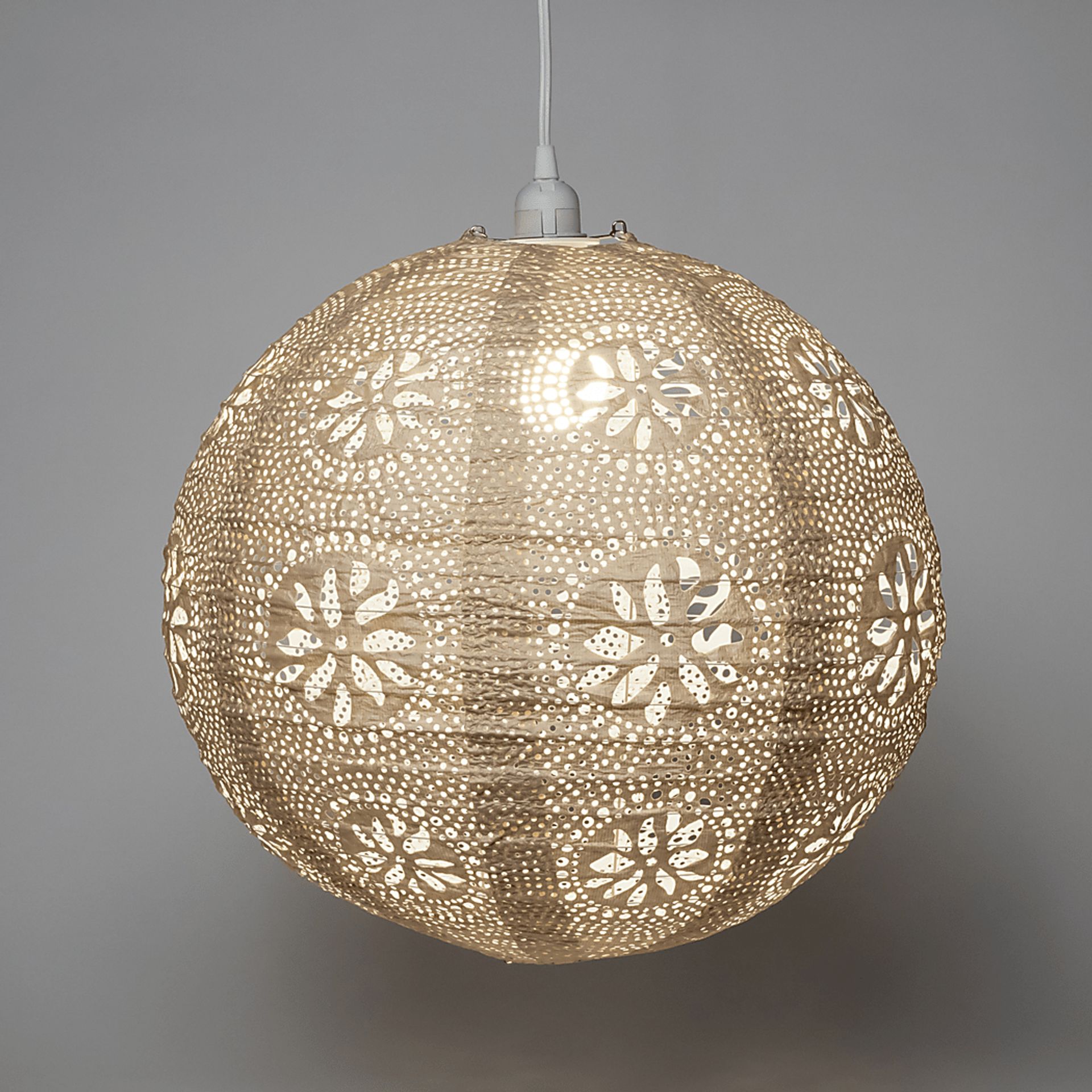 Mino Oaks Outdoor Cream Lantern - Image 8