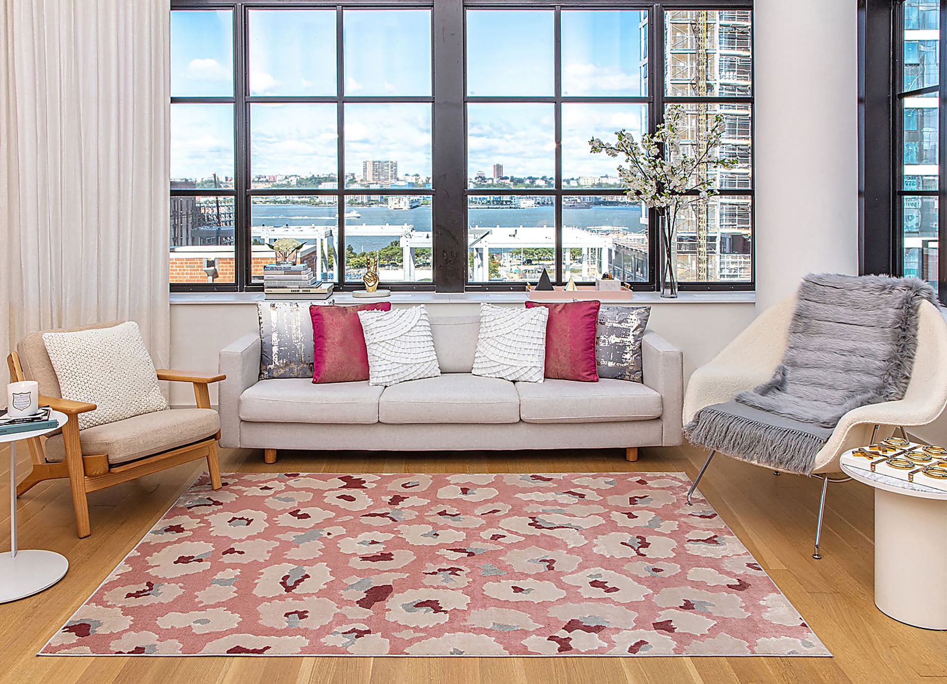 Minoro Pink 5' x 7' Rug - Image 2