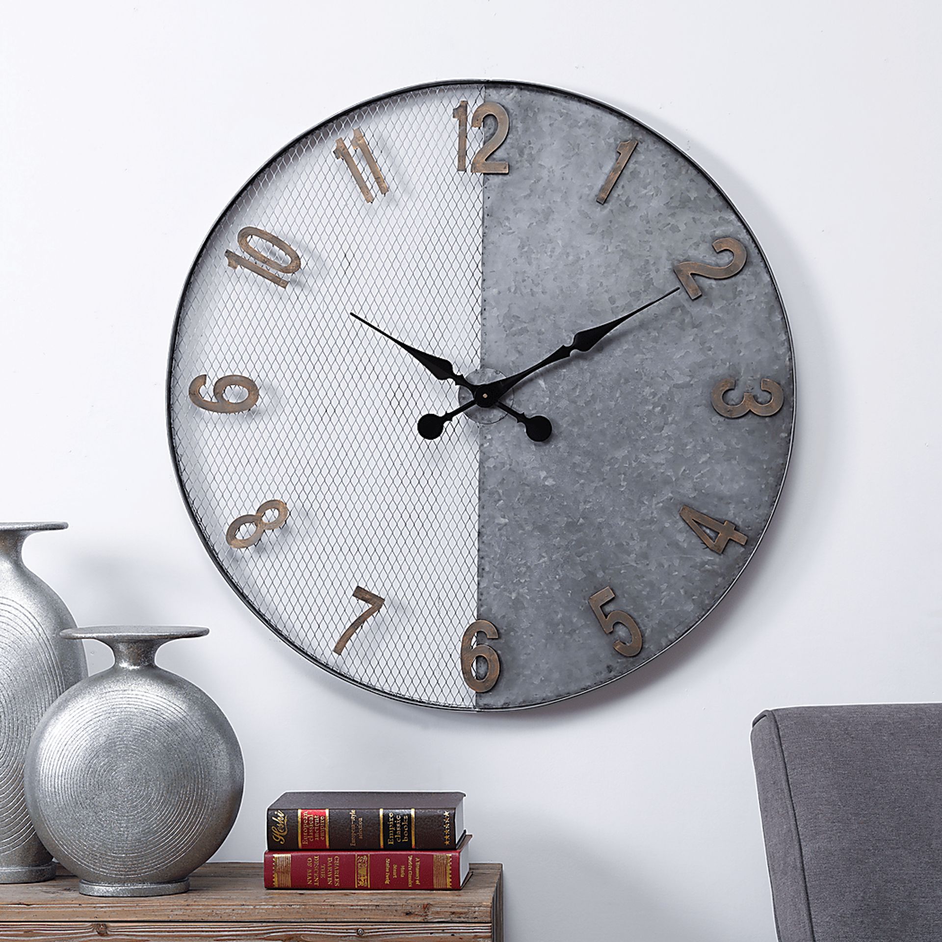 Misroon Gray Clock - Image 2
