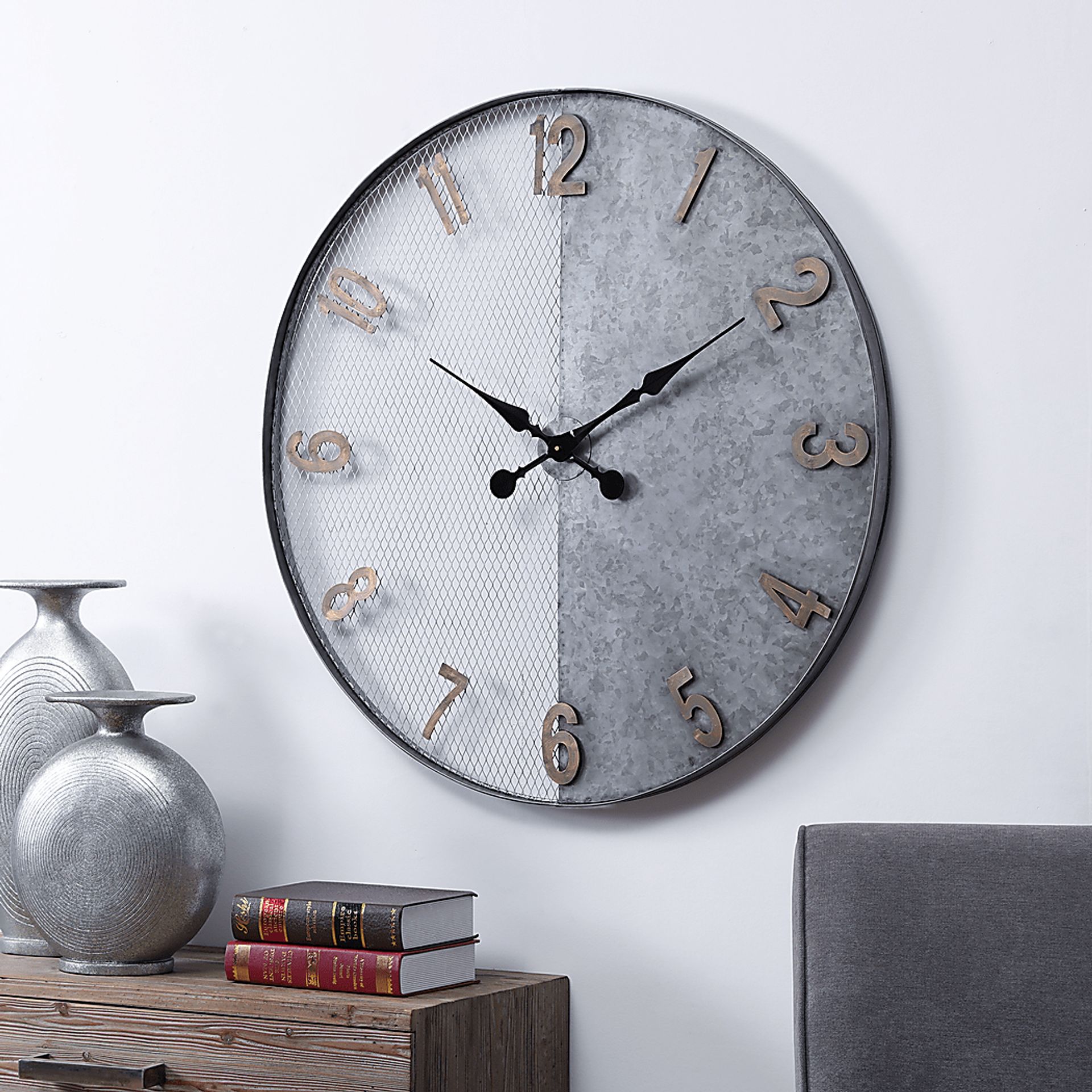 Misroon Gray Clock - Image 5