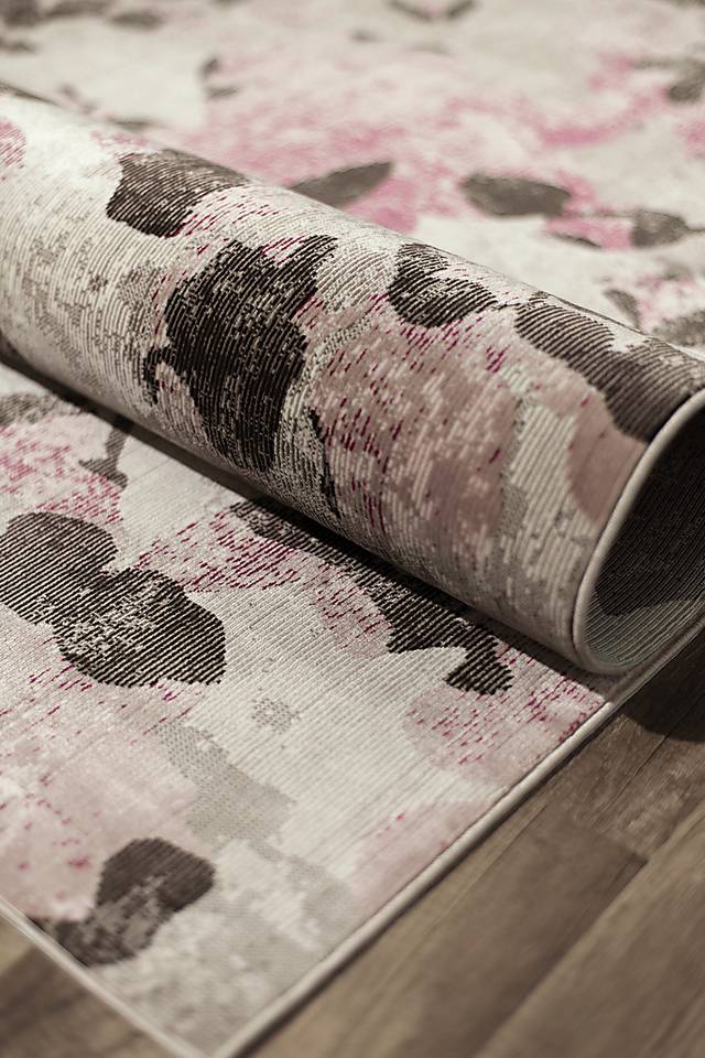 CosmoLiving By Cosmopolitan Mithran Gray 5' x 7' Rug - Thumbnail - Image 2
