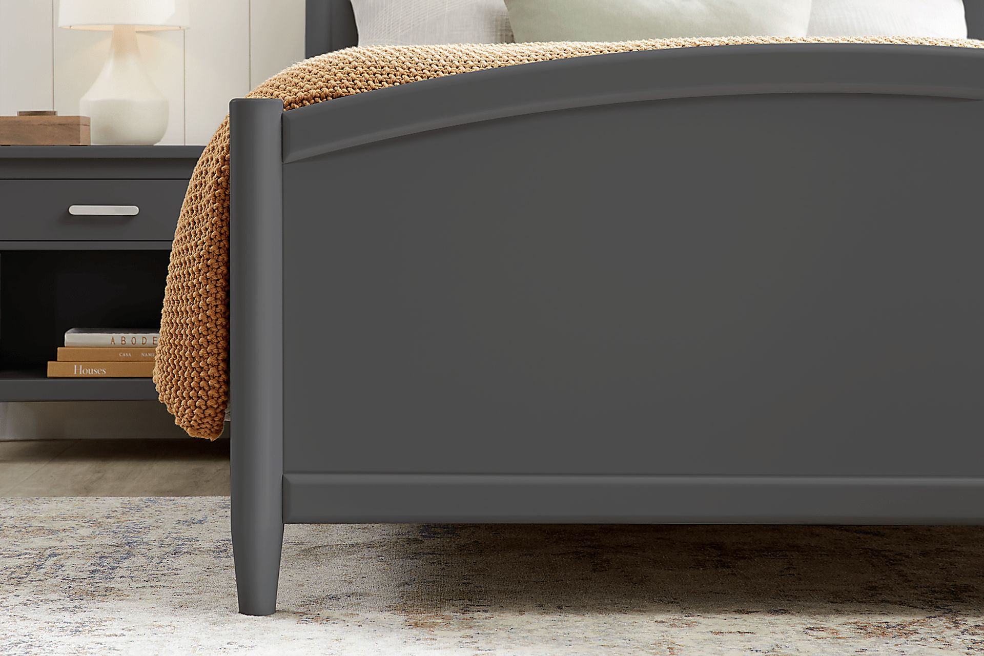 Modern Villa Iron Ore 3 Pc Queen Panel Bed - Image 4