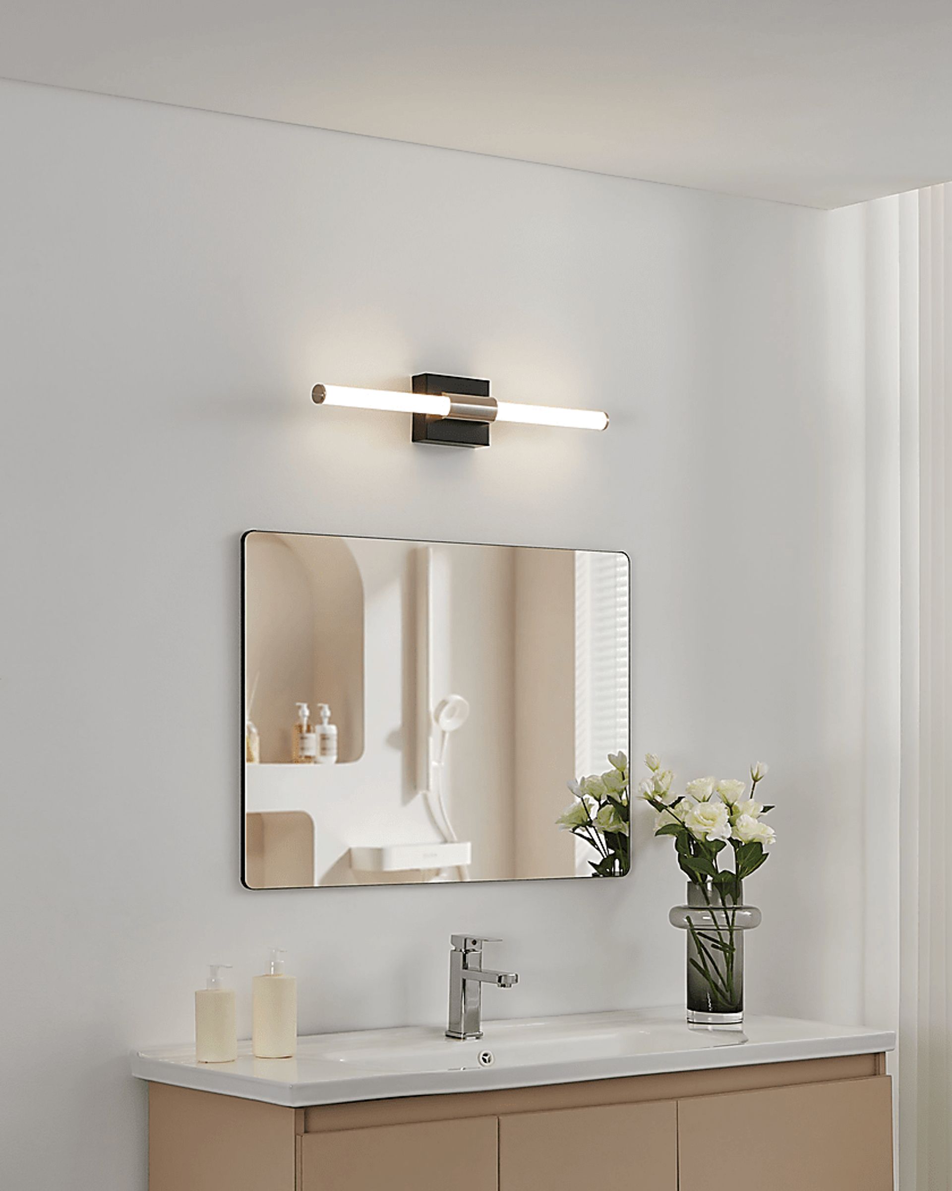 Mohican Alley Silver Sconce - Image 2