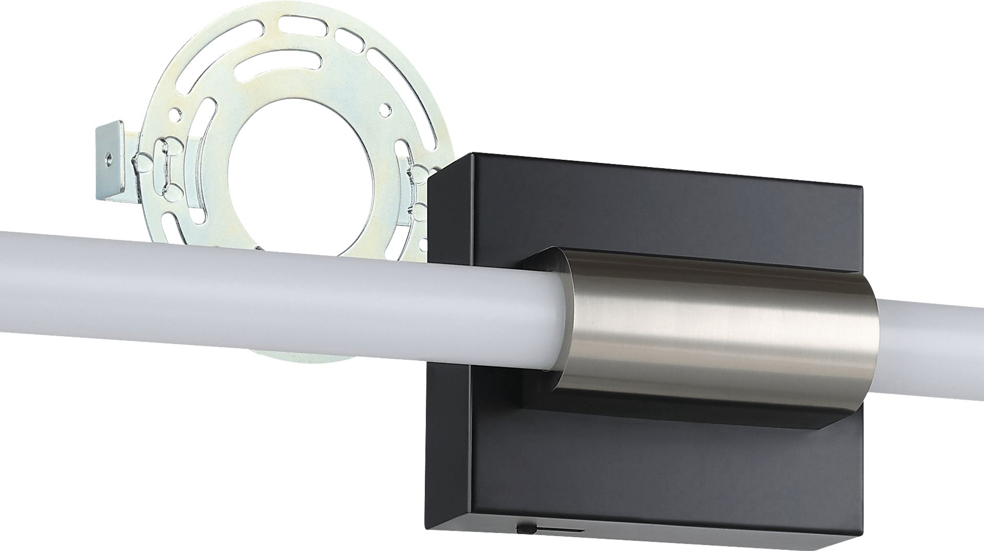 Mohican Alley Silver Sconce - Image 7