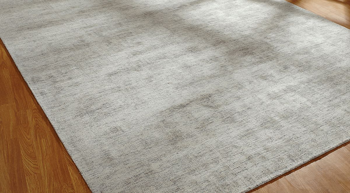 Moncha Light Gray Viscose Rug | Rooms to Go