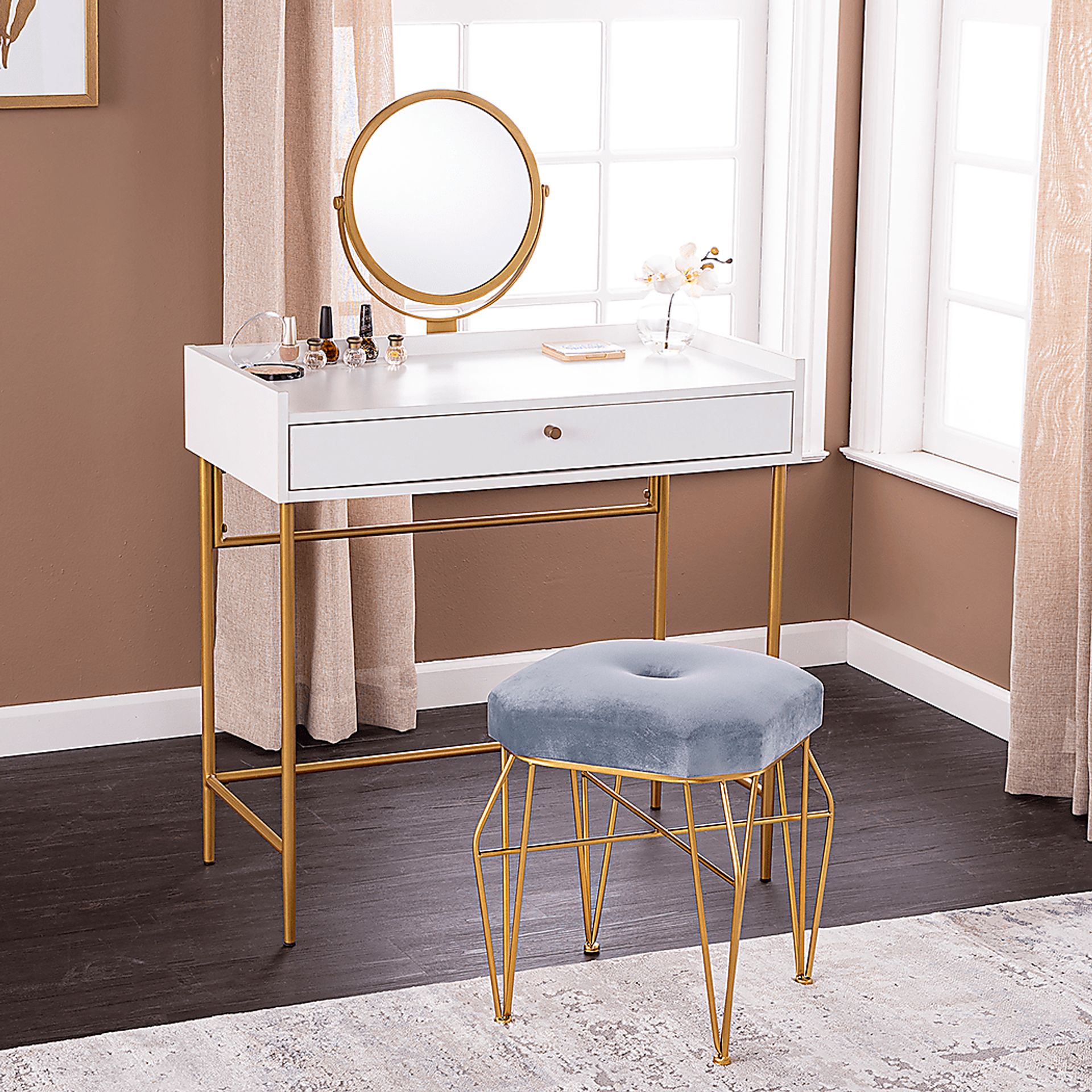 Mondamin White Vanity - Image 2