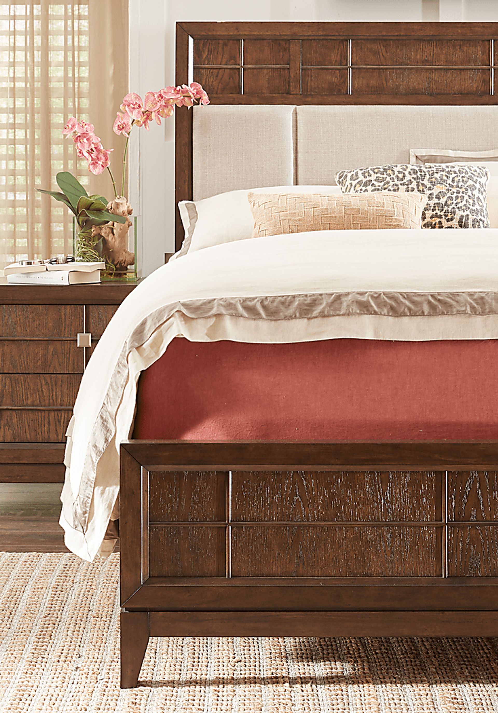 Monroe Heights Brown 3 Pc Queen Bed - Image 3