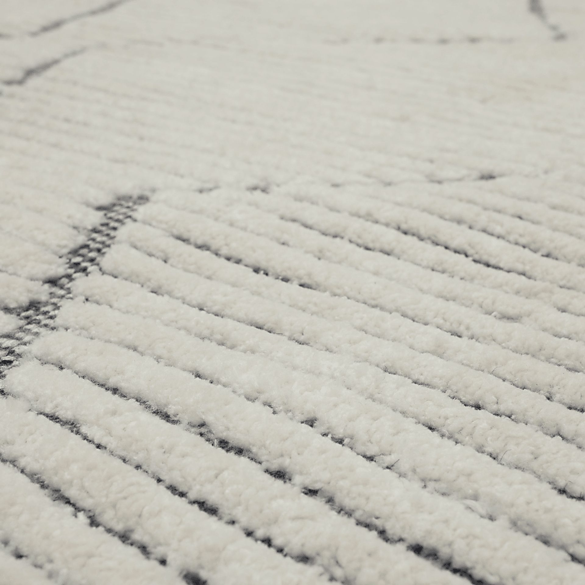 Montcrest White 6' x 9' Rug - Image 6