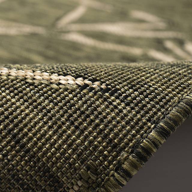Montdover Green 4'10 x 7'6 Indoor/Outdoor Rug - Thumbnail - Image 7