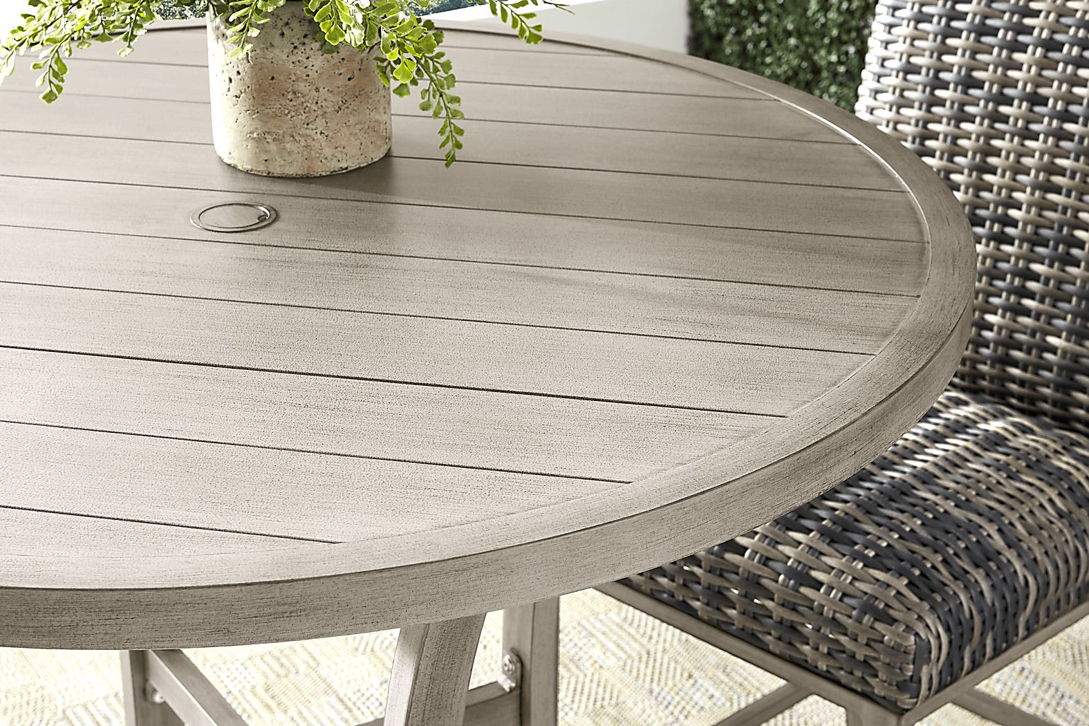 Montecello Gray 36 in. Round Outdoor Bar Table - Thumbnail 3