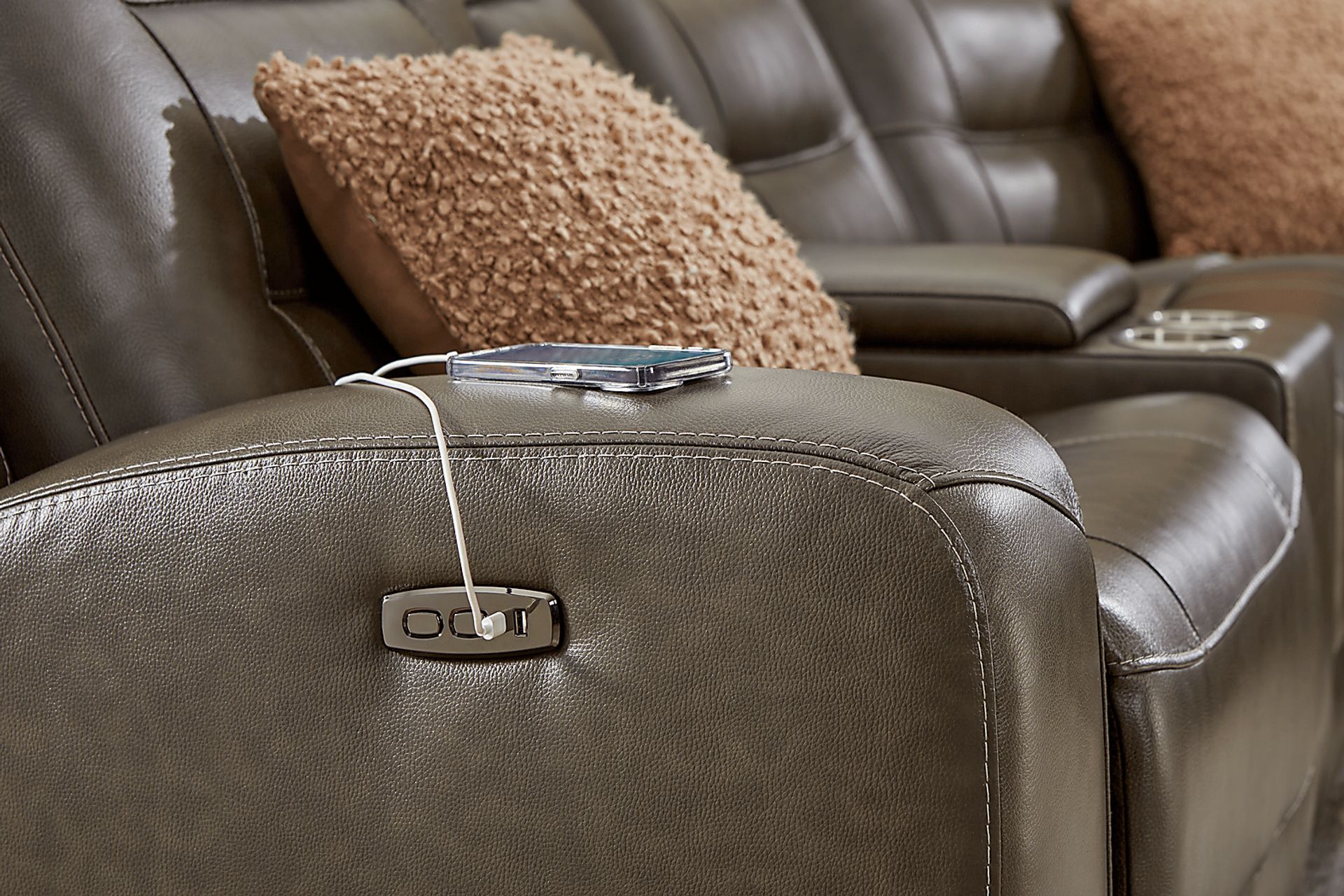 Montero Charcoal Leather 7 Pc Dual Power Reclining Sectional - Image 9