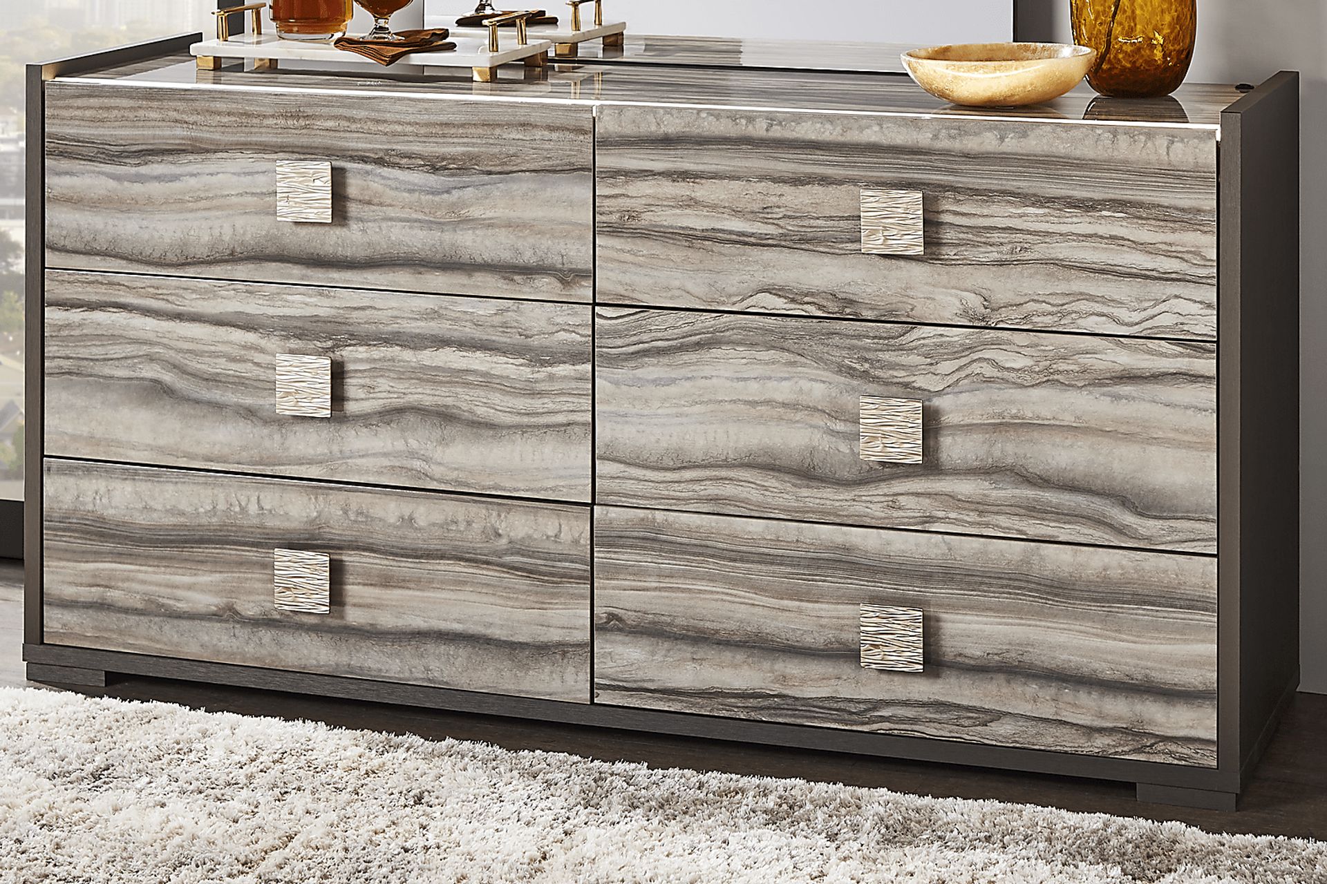 Monterosso Tan 5 Pc King Panel Bedroom - Image 13