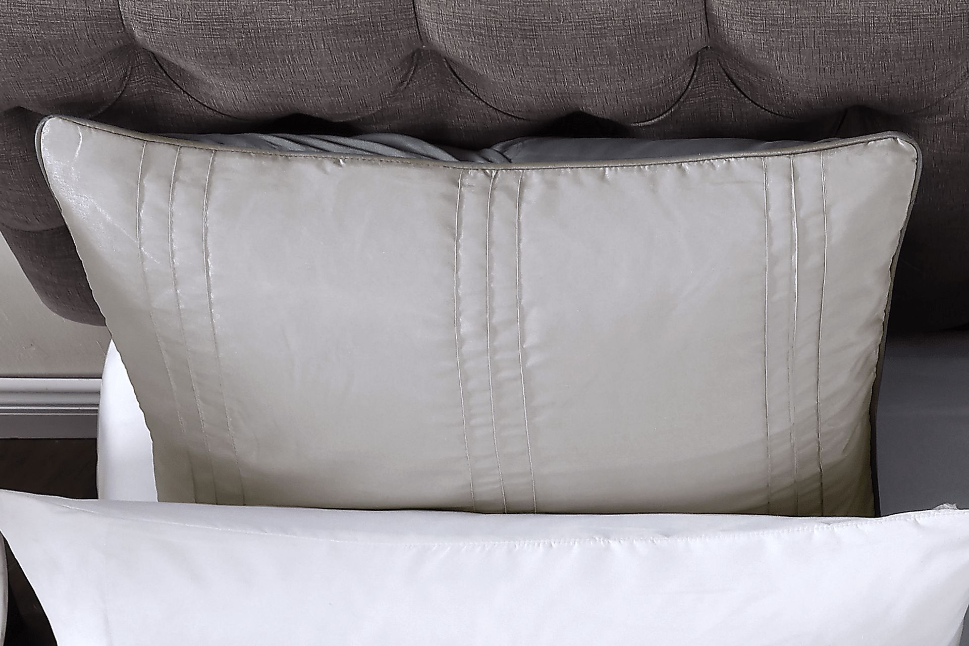 Montmood Gray 10 Pc King Comforter Set - Image 5