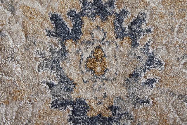 Moragua Ivory 5' x 7'6 Rug - Thumbnail - Image 7