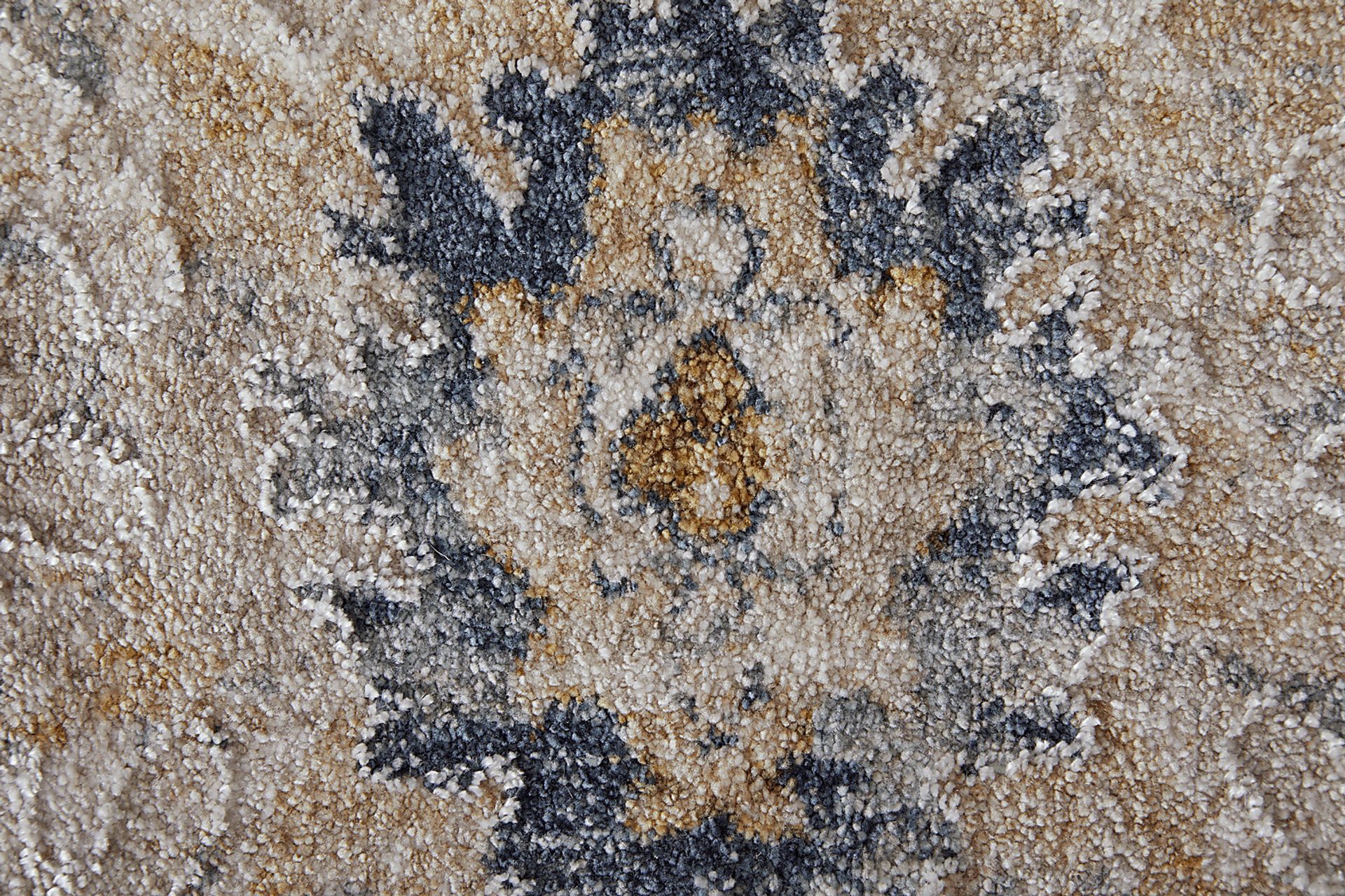 Moragua Ivory 7'10 x 10'3 Rug - Image 7