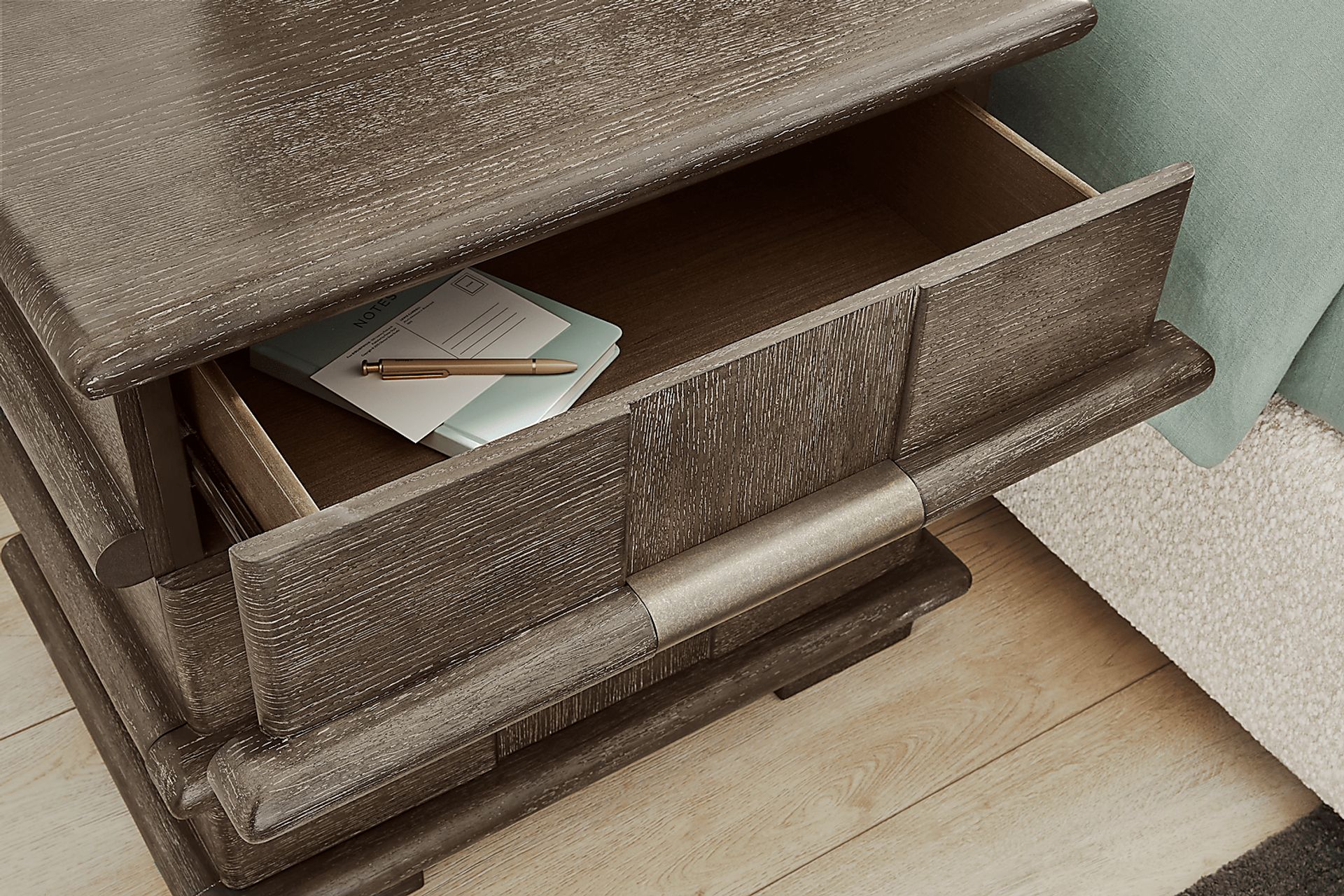 Moreno Brown 5 Pc Queen Upholstered Bedroom - Image 10