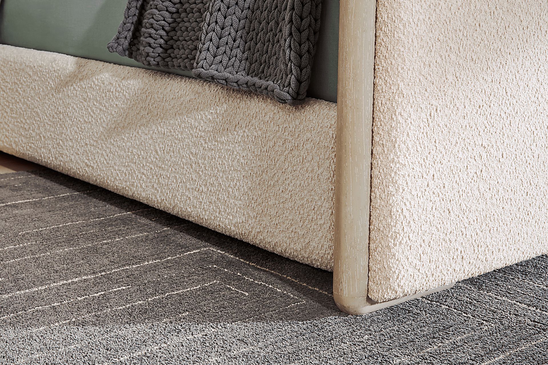 Moreno Stone 3 Pc King Upholstered Bed - Image 4