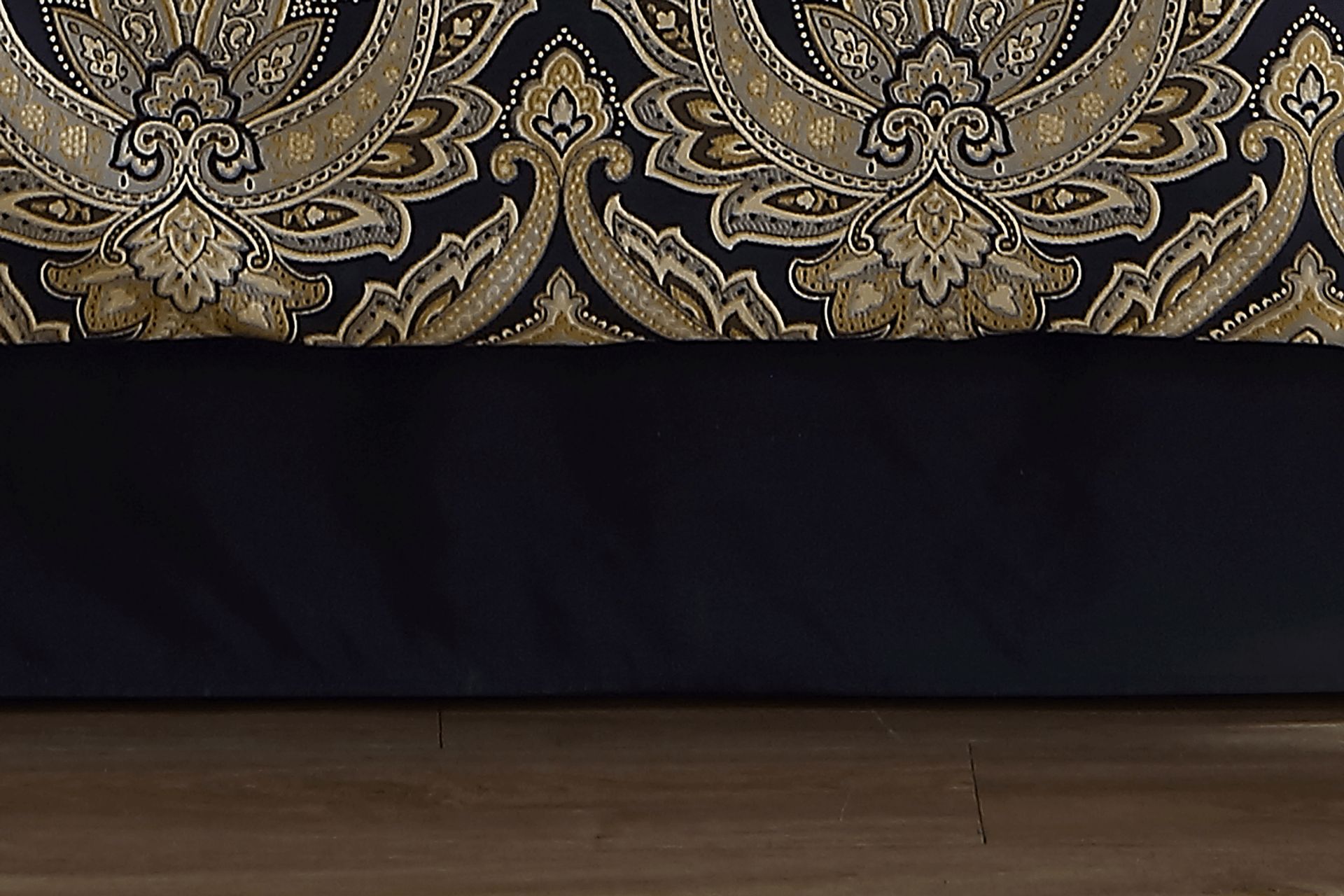 Morputh Navy 9 Pc Queen Comforter Set - Image 7