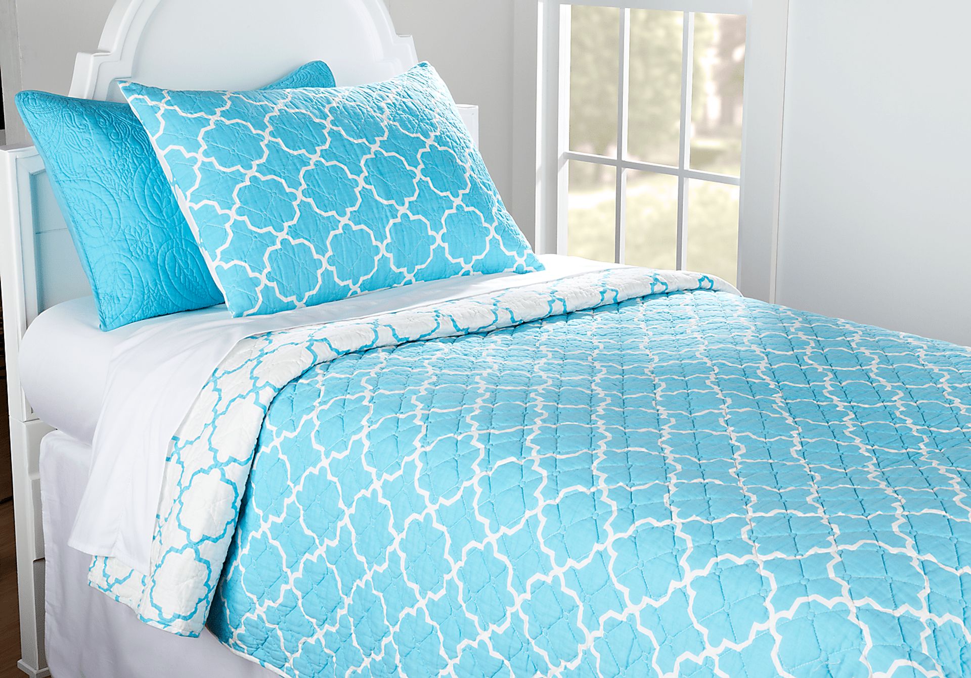 Mosaic Full Bed Set - Image 1