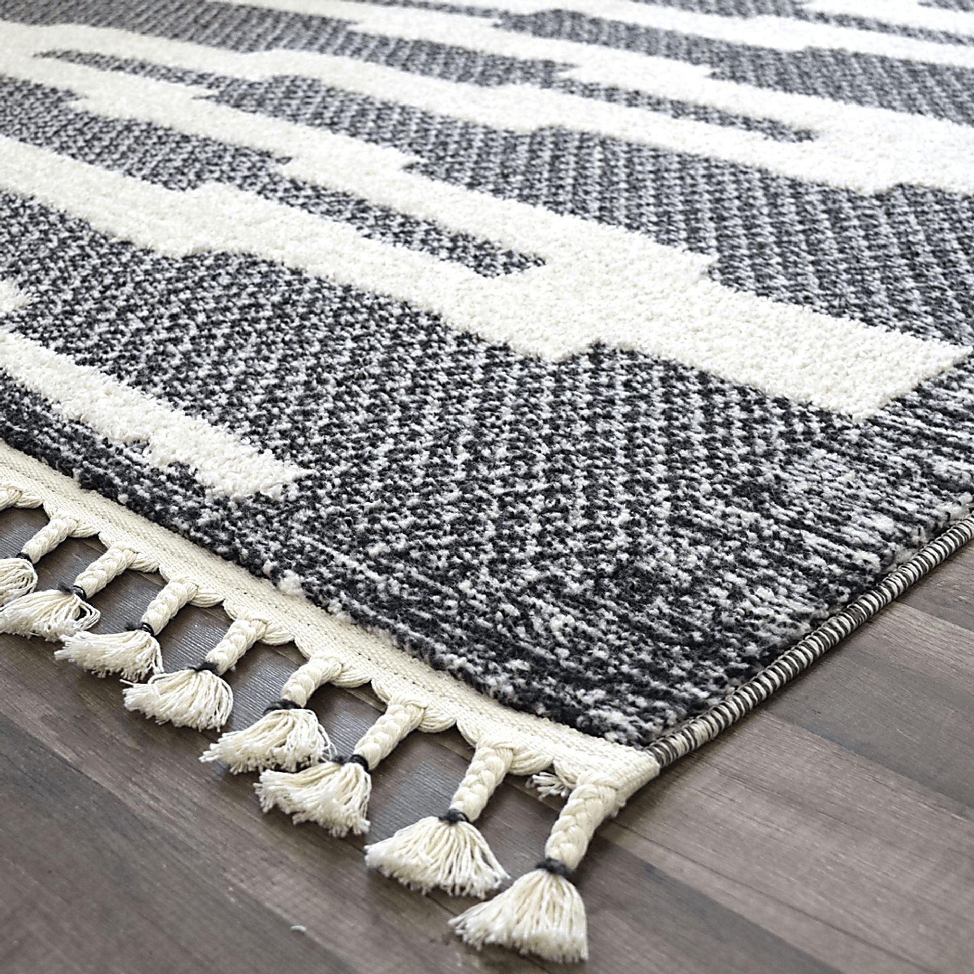 Moski Black 8'3 x 10' Rug - Image 3