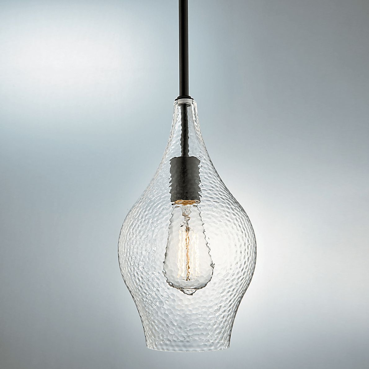 Mossera Cove Black Pendant