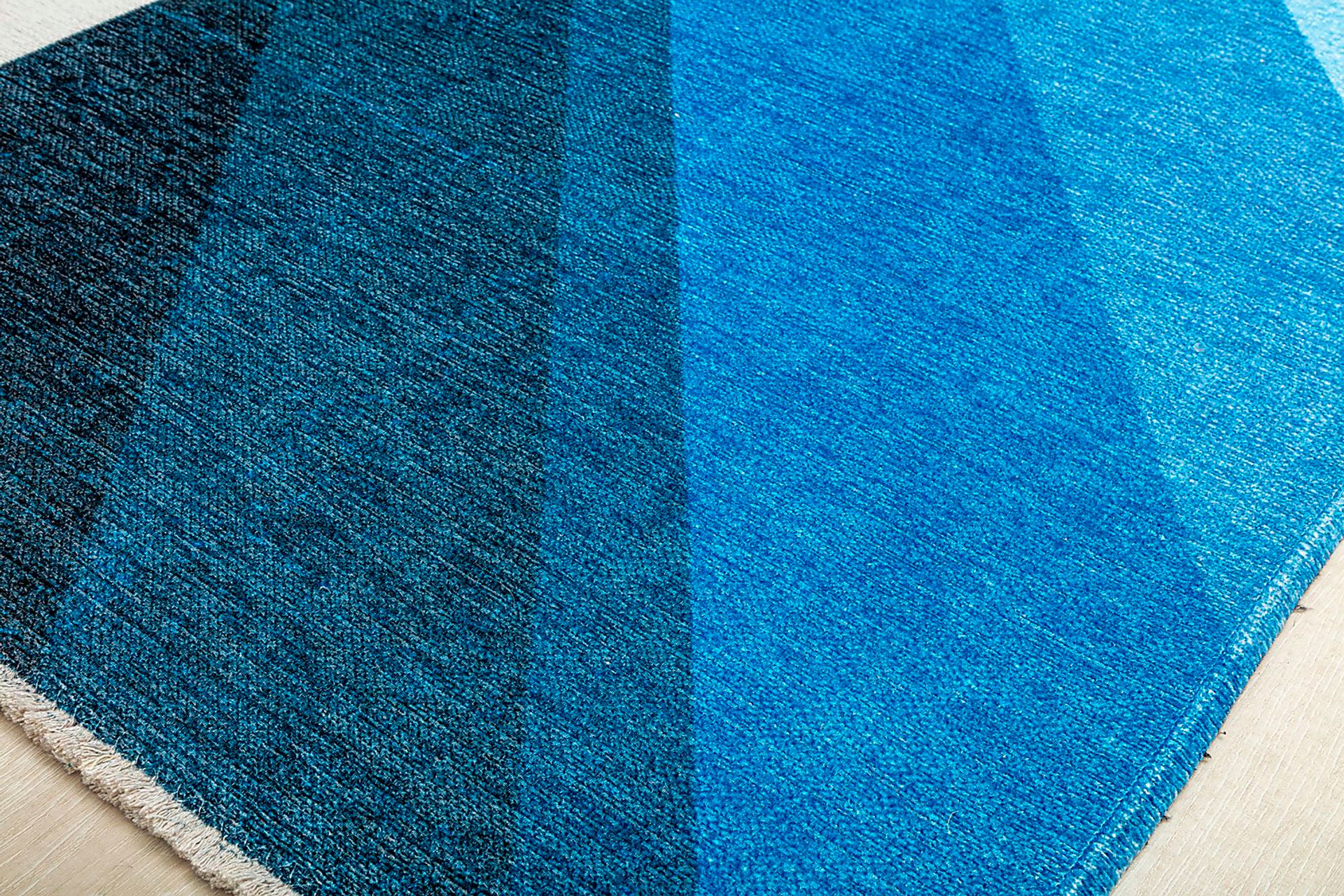 Moyamo Blue 5'3 x 7' Rug - Image 4