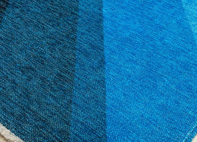 Moyamo Blue 7'10 x 10' Rug - Thumbnail - Image 3