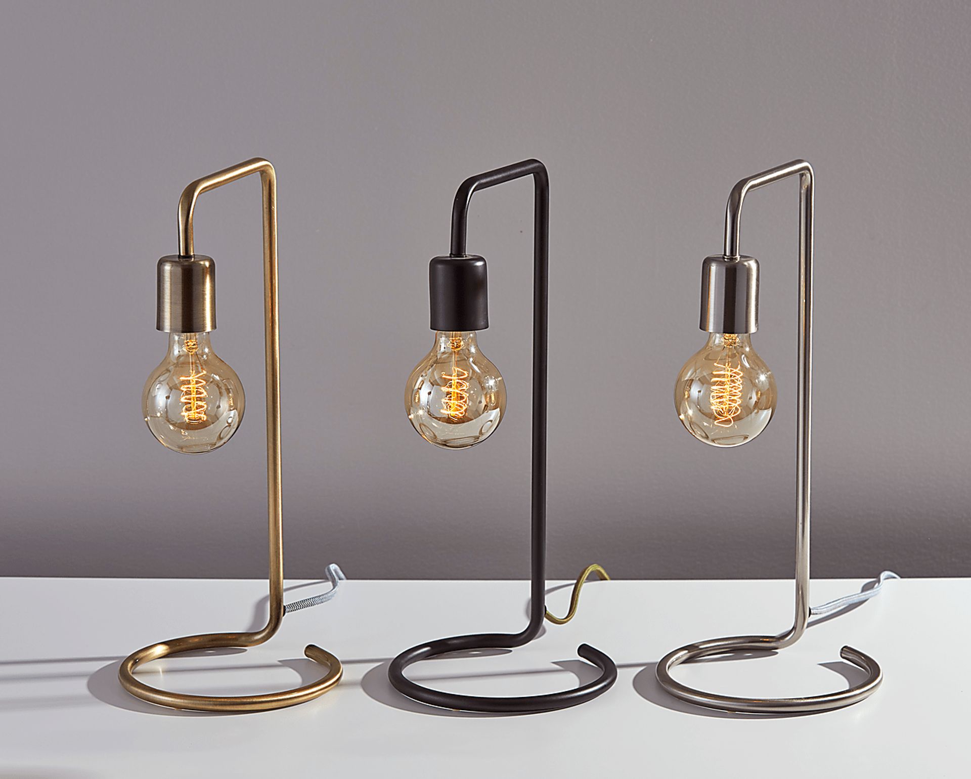 Moyer Black Lamp - Image 2