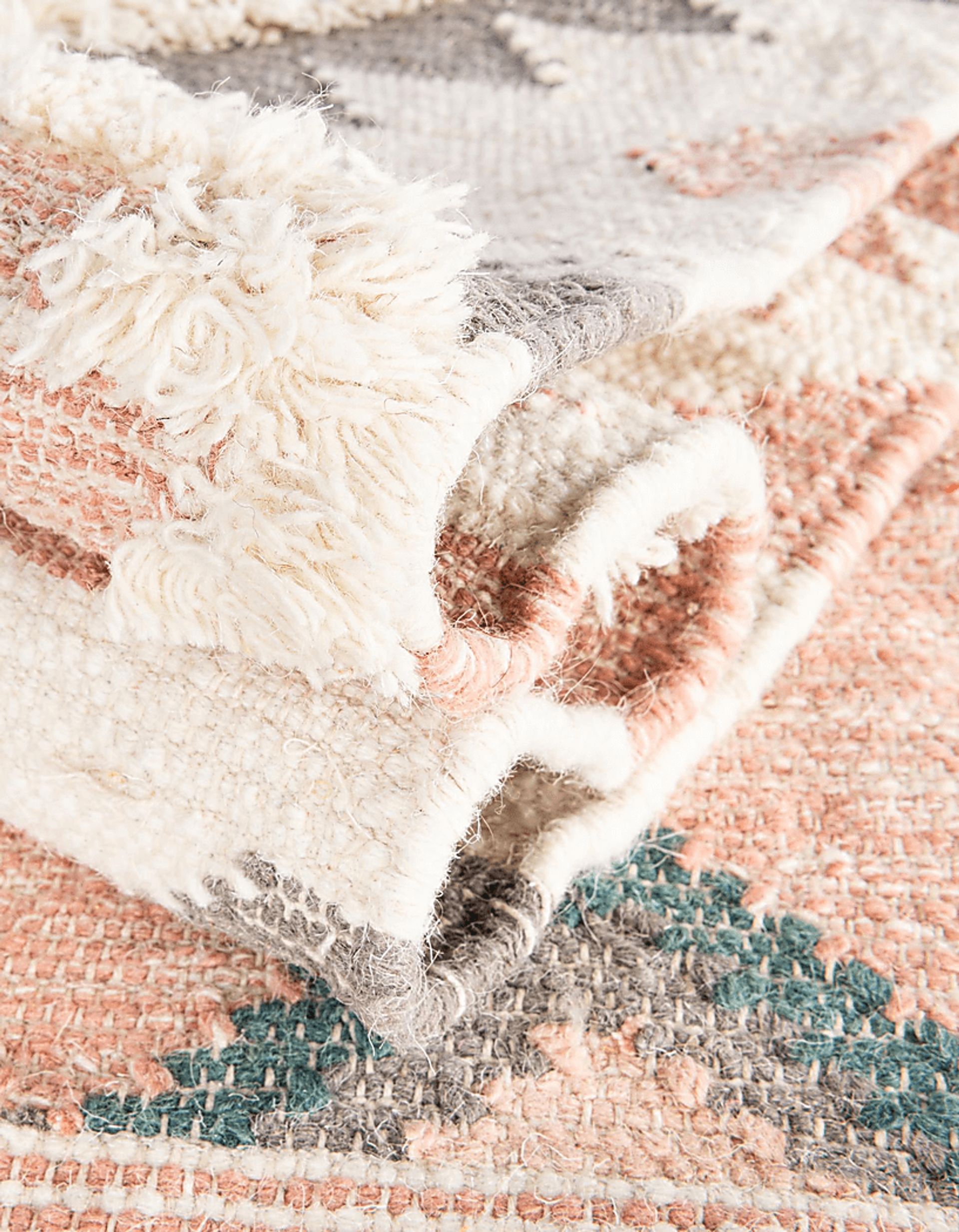Mulde Pink 8' x 10' Rug - Image 7