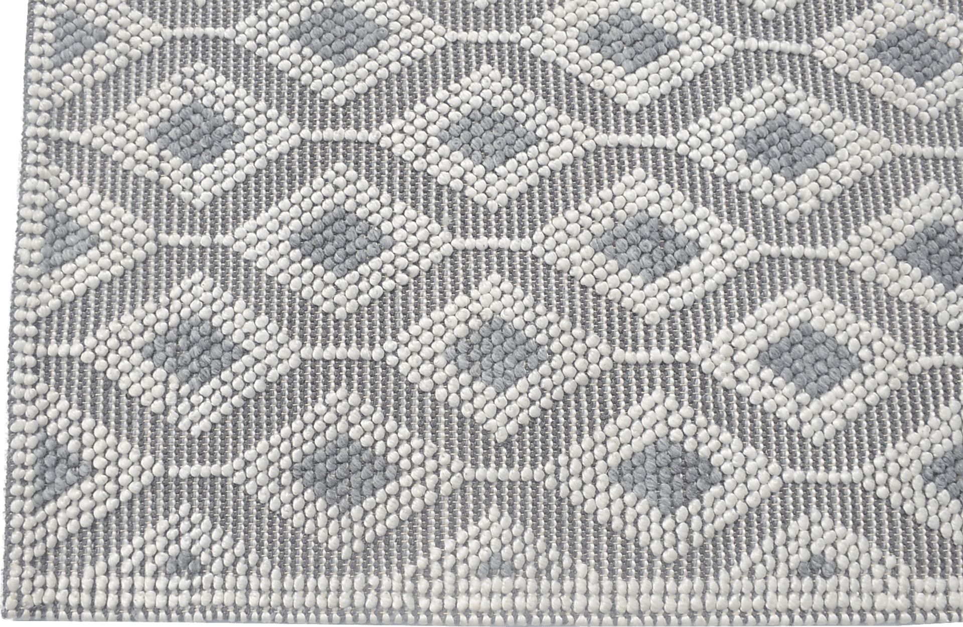 Mulsby Ivory 5' x 7' Rug - Image 4