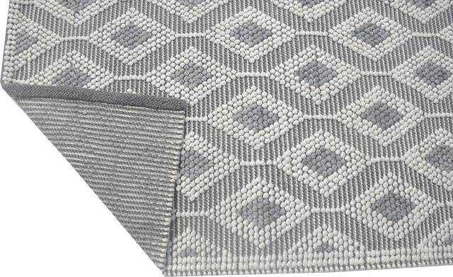 Mulsby Ivory 5' x 7' Rug - Thumbnail - Image 5
