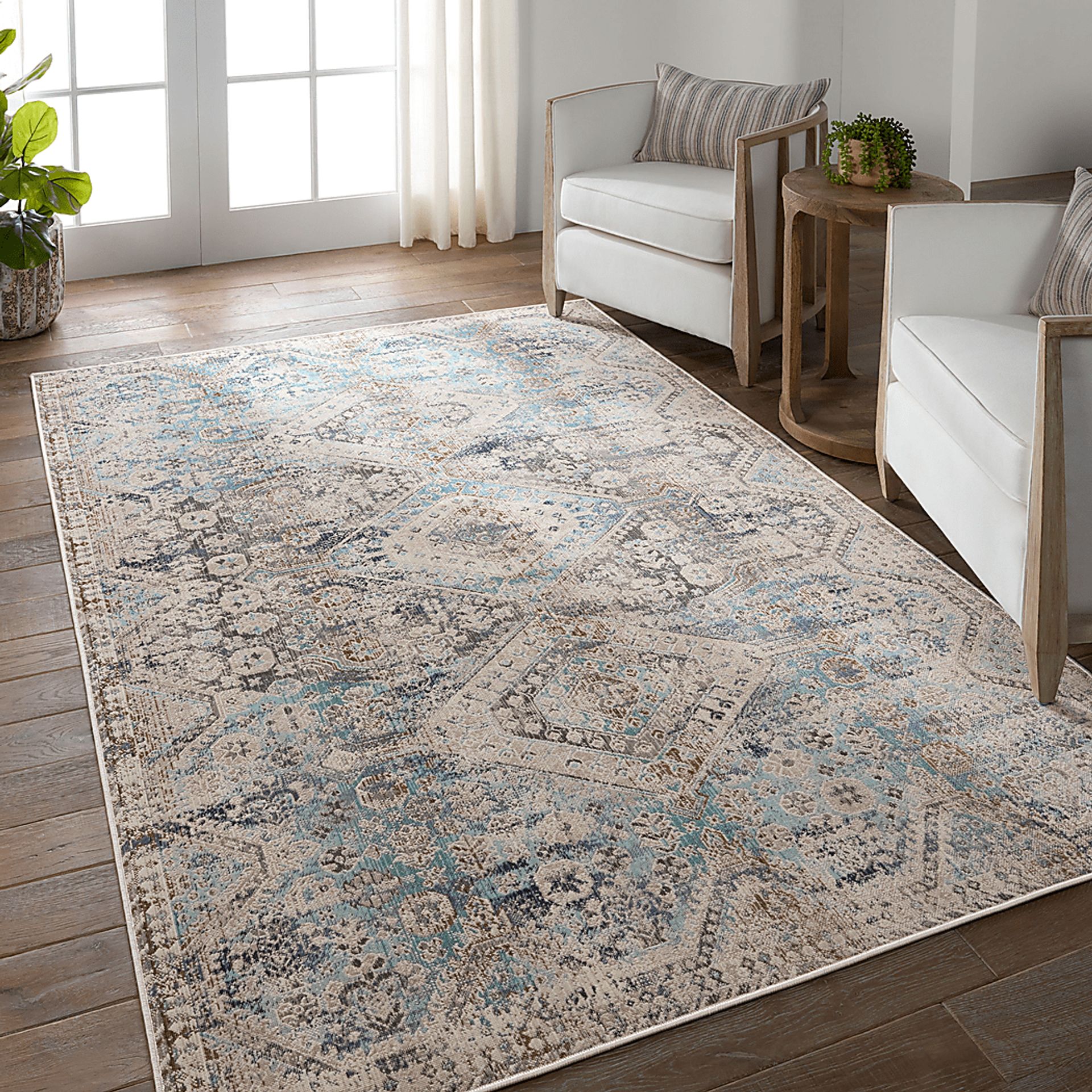 Mumbai Aqua 5' x 8' Rug - Image 2