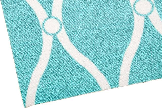 Nabella Aqua 5' x 8' Indoor/Outdoor Rug - Thumbnail - Image 3