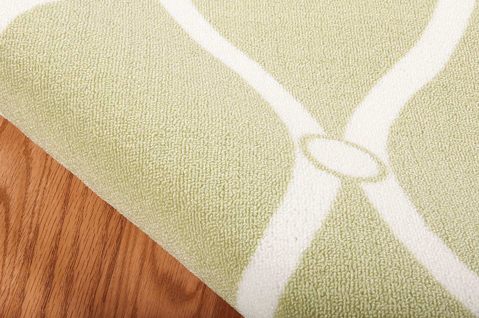 Nabella Green 8' x 11' Indoor/Outdoor Rug - Image 2
