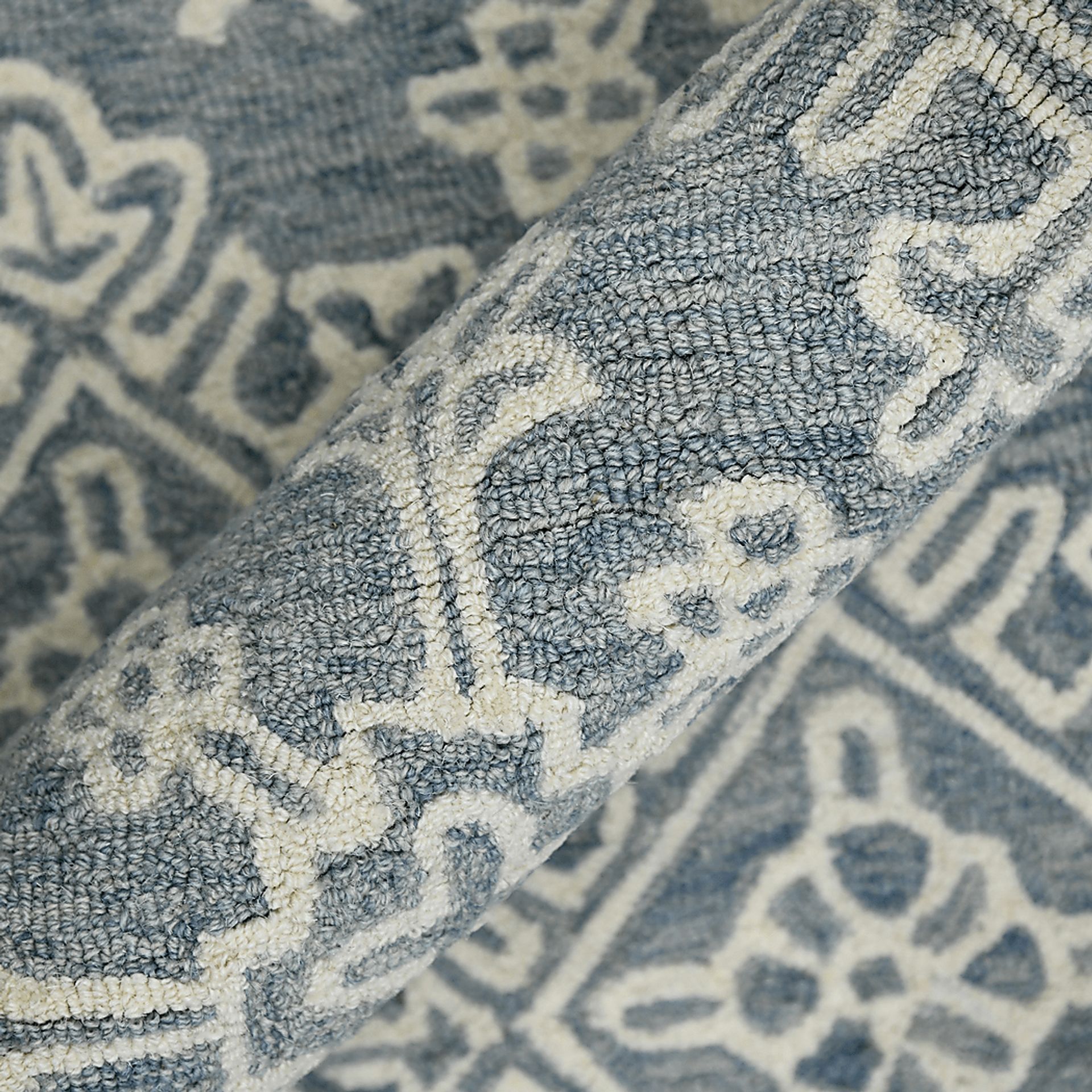 Nadra Blue 5' x 7'6 Rug - Image 5
