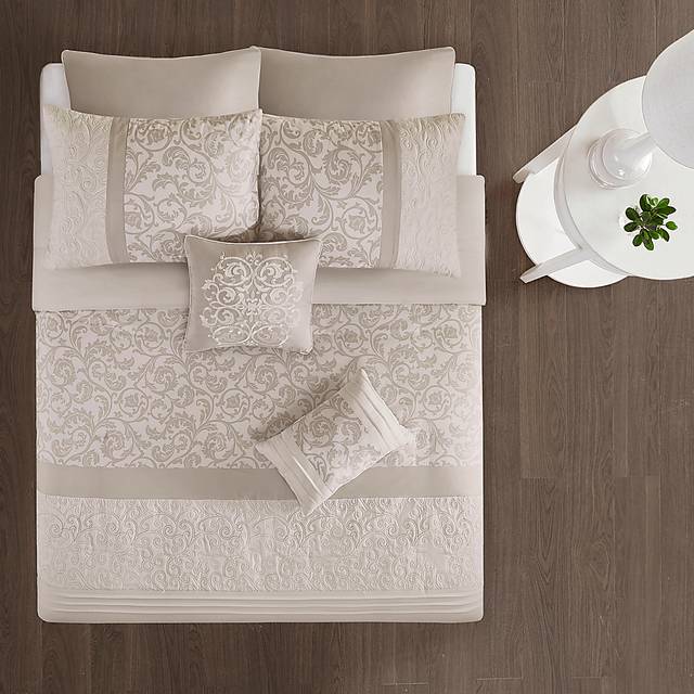 Nalianna Beige 8 Pc California King Comforter Set - Thumbnail - Image 4