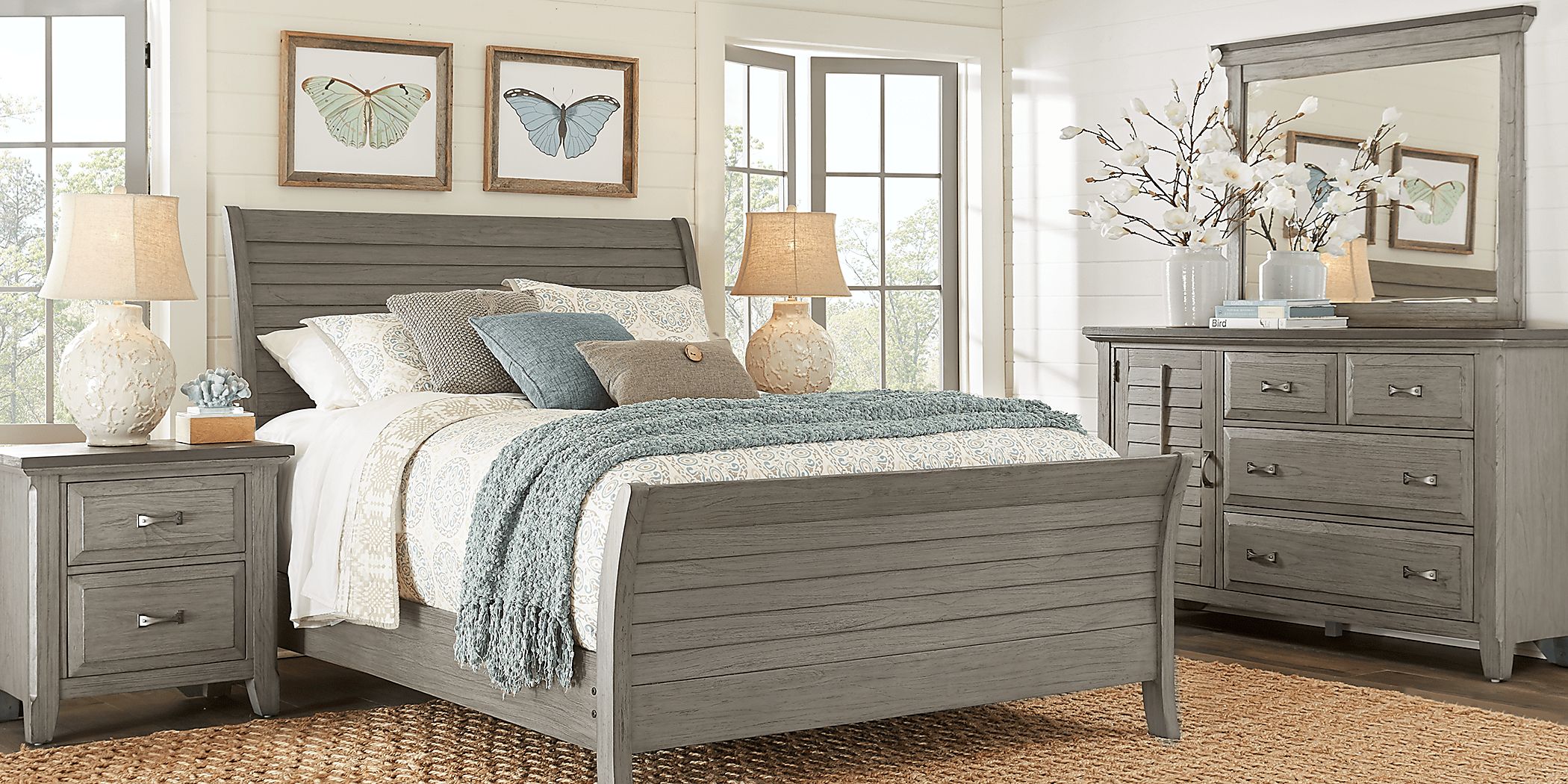 Nantucket Breeze Gray 5 Pc Queen Sleigh Bedroom Rooms To Go