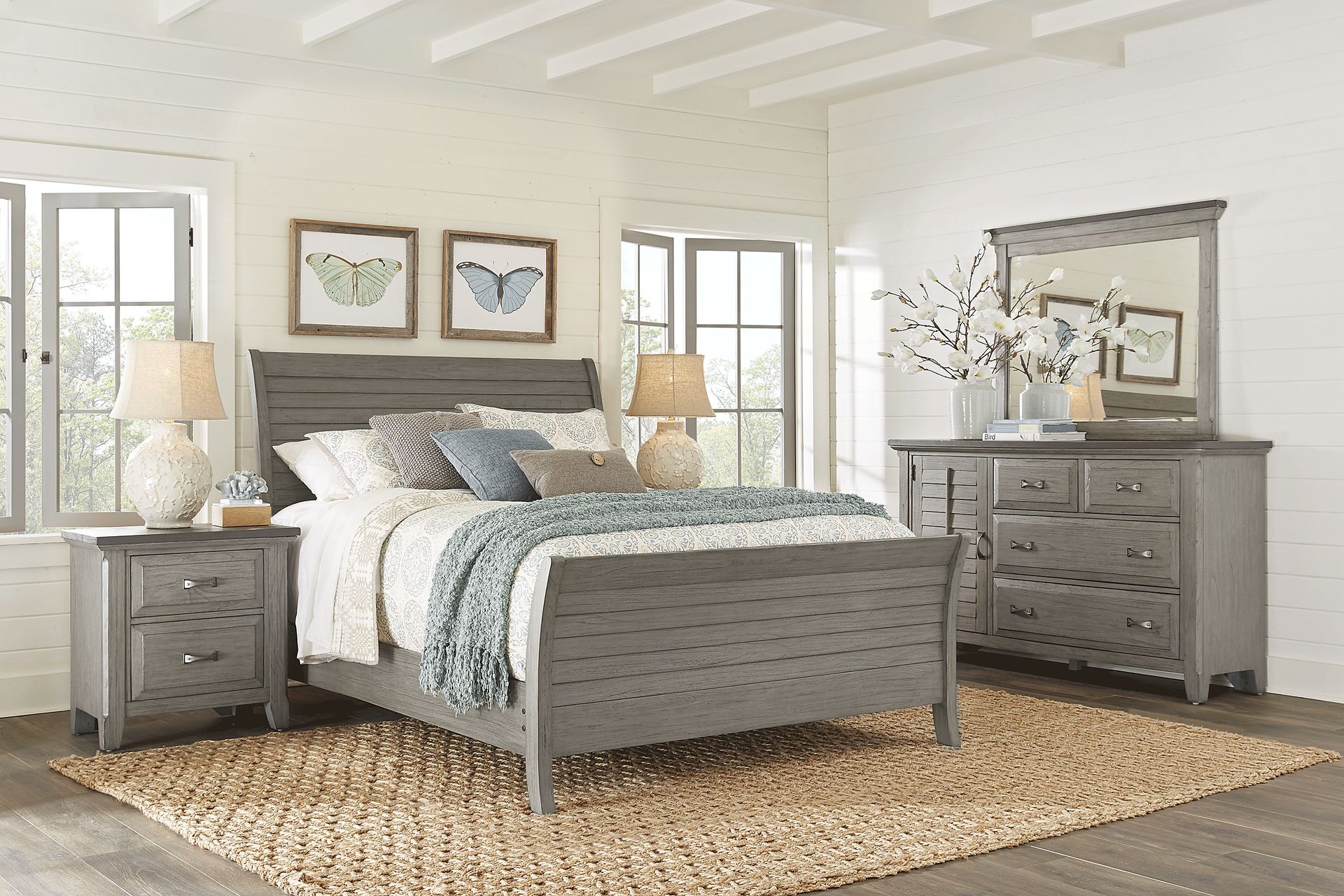 Nantucket Breeze Gray 7 Pc Queen Sleigh Bedroom - Image 1