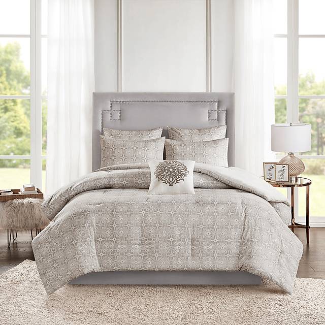 Nasworthy Ivory 6 Pc Full/Queen Comforter Set - Thumbnail - Image 4