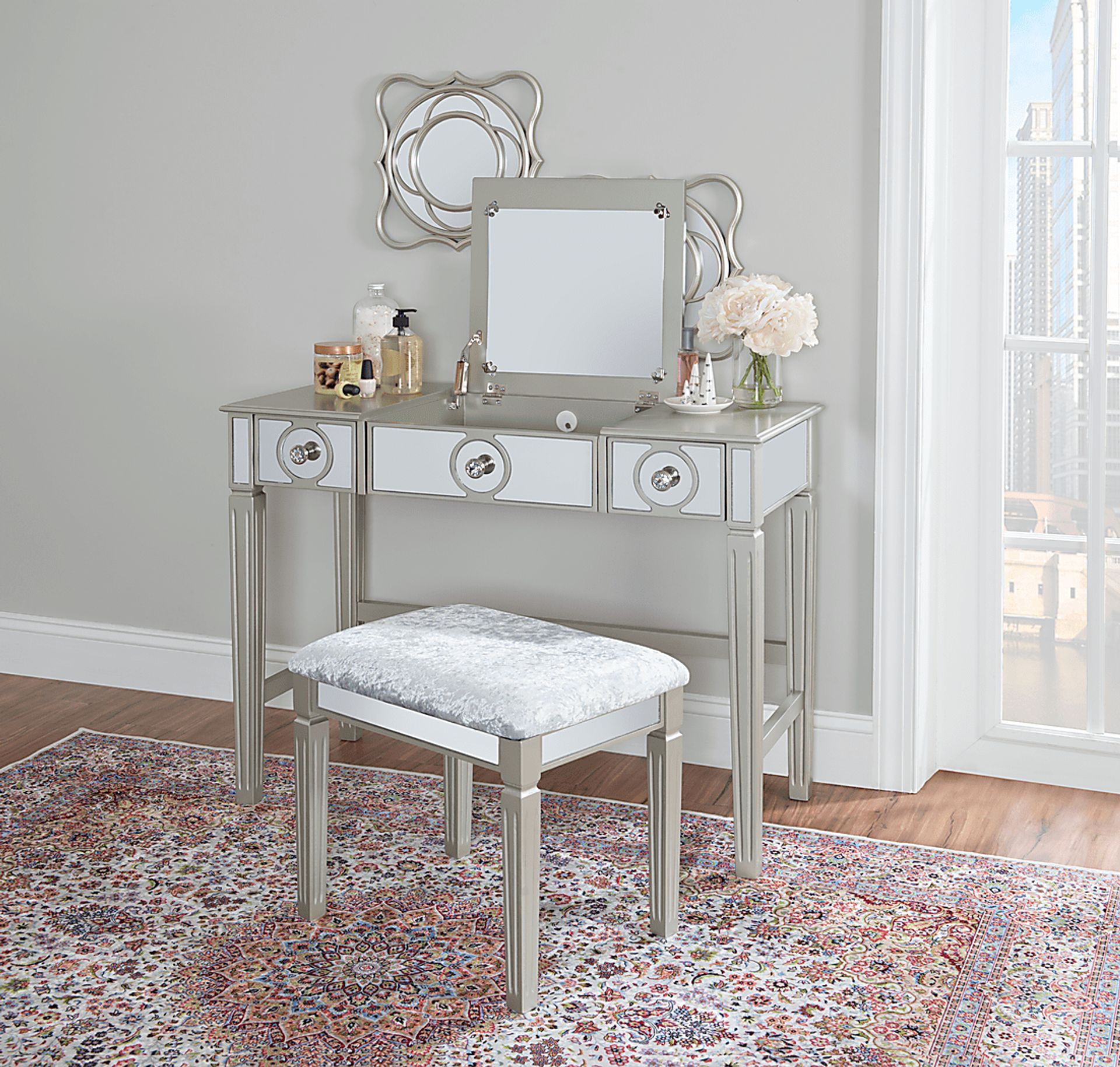 Nayllor Gray Vanity Set - Image 3